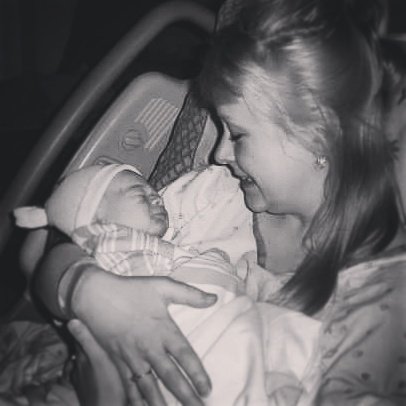 shanfrawl's tweet photo. Happy 6th Birthday to my world 💞💞💞 #blessed #hpfrawley #loveyouhunter https://t.co/H0A0qZHLkv