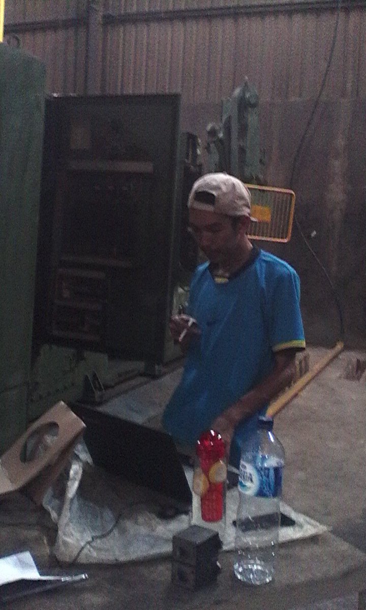 Siswa magang hahahaha