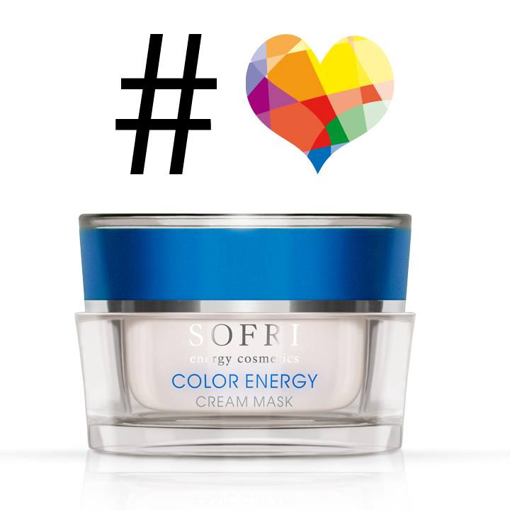 sofri_uk's tweet image. Cream Mask BLUE: vit E,shea butter,jojoba oil,sodium hyaluronate,vit A,corn flower extract,hyaluronic acid @sofri_uk