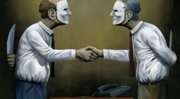 dedededeuh14's tweet photo. Ternyata Seperti Inilah Dua Bentuk Munafik di Dunia. https://t.co/je3ehjHe5w https://t.co/GHhcUKcL4x