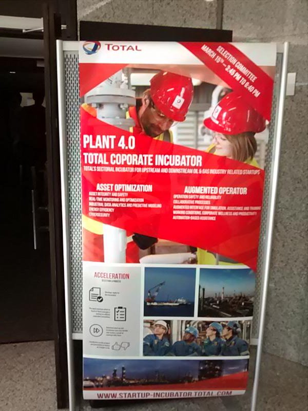 docdoku's tweet image. And yesterday evening #DocDokuPLM presentation for the #plant 4.0 @Total  corporate incubator !