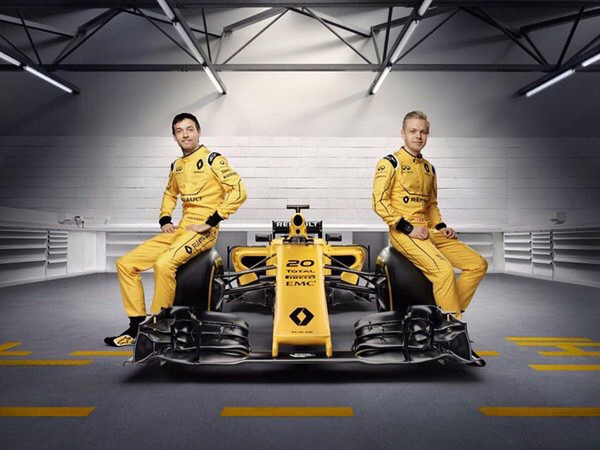 ScaledGP's tweet image. Renault 2016 livery has been revealed.#f1 #formula1 #formulaone #motorsport #motorracing #renault #magnussen #palmer
