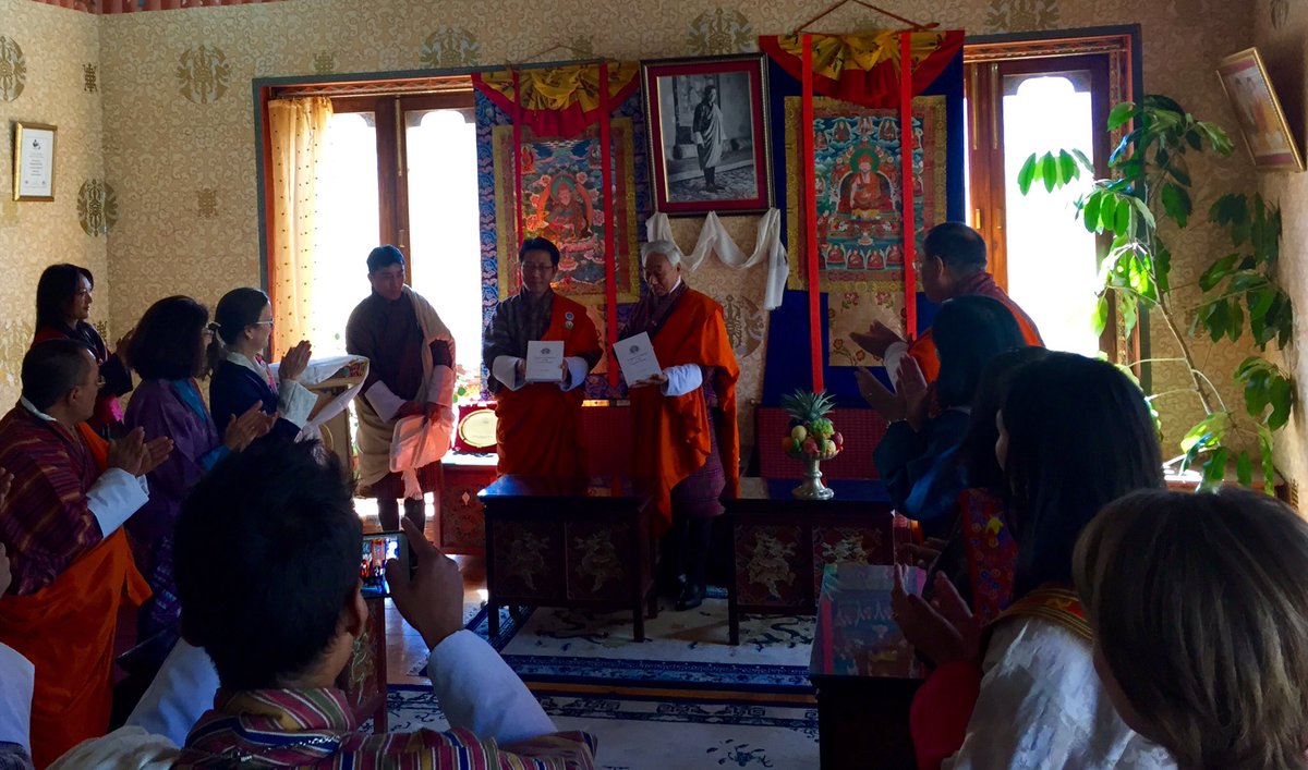 Dwangdi08's tweet photo. Kingdom of Bhutan at the United Nations by ex Minister Dago Tshering - released at Ministry of Foreign Affairs https://t.co/rK12ahTChL