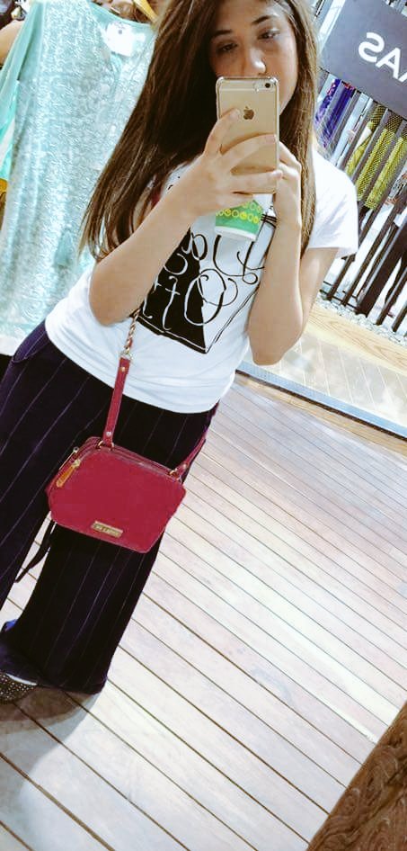 angel_uza's tweet photo. injOy witH mY sister"S..😍😝 https://t.co/oLmIEj2nXM