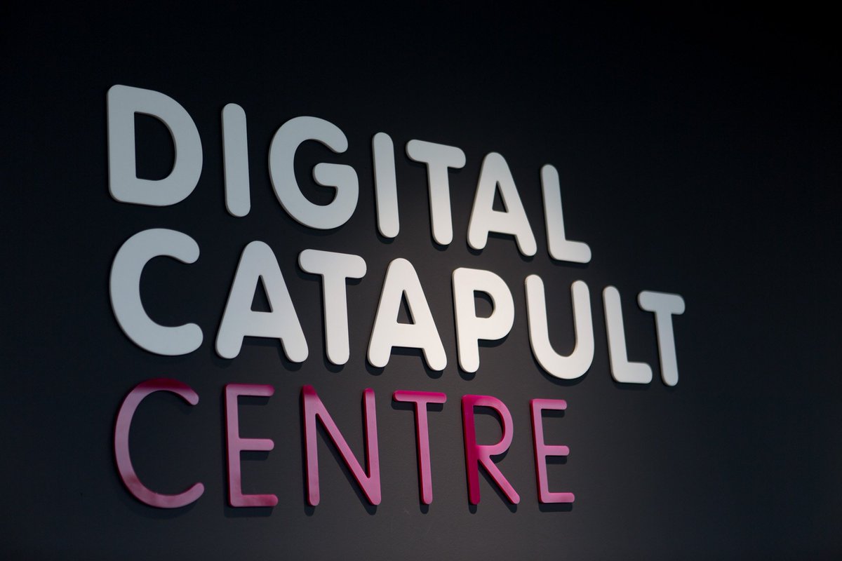 Want to be part of the <a href="/DigiCatapult/">Digital Catapult</a> family? You can now apply to become a local centre! bit.ly/newcentres