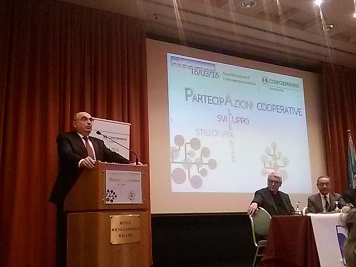 LombardiaConf's tweet photo. #PartecipazioniCooperative intervento presidente @Confcooperativ1 #Gardini: un grazie speciale a "Mauro" #Ottolini https://t.co/zCLDufjaYl