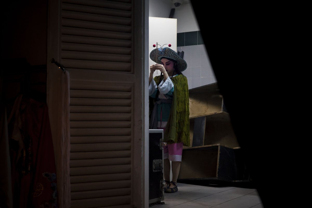 thescriptroad's tweet image. Foshan Opera Troupe also joined The Script Road with a presentation of the Peony Pavilion. Photos: Eduardo Martins