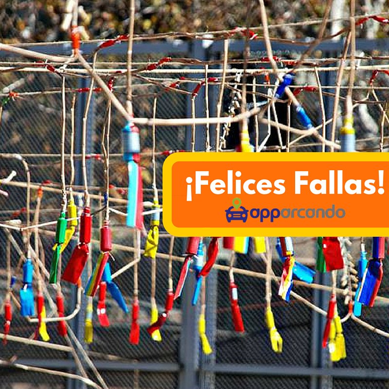 Apparcando's tweet photo. En plenas Fallas 🔥! Disfrutad mucho y recordad que tenemos garajes 🚗 por horas en Valencia! #Fallas2016 https://t.co/mqzk9bzcfK