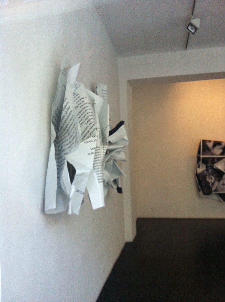 NiceBastard's tweet photo. Print lebt #OlafMetzel #Sixpack #GalerieKlüser https://t.co/x6y2VZjycV
