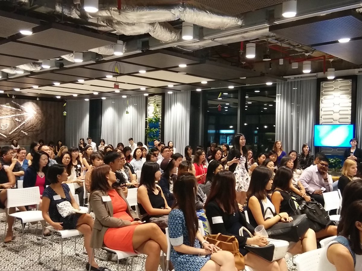 koh_mitch's tweet photo. #PositionOfStrength Q&amp;A session @TwitterSG @ywlcsg https://t.co/m0qZkeVJE7