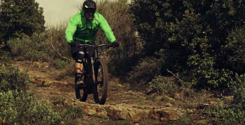 triride's tweet image. [Video] - @iamspecialized - @MattRHunter ride Turbo Levo FSR - triridemtb.com/video-matt-hun…