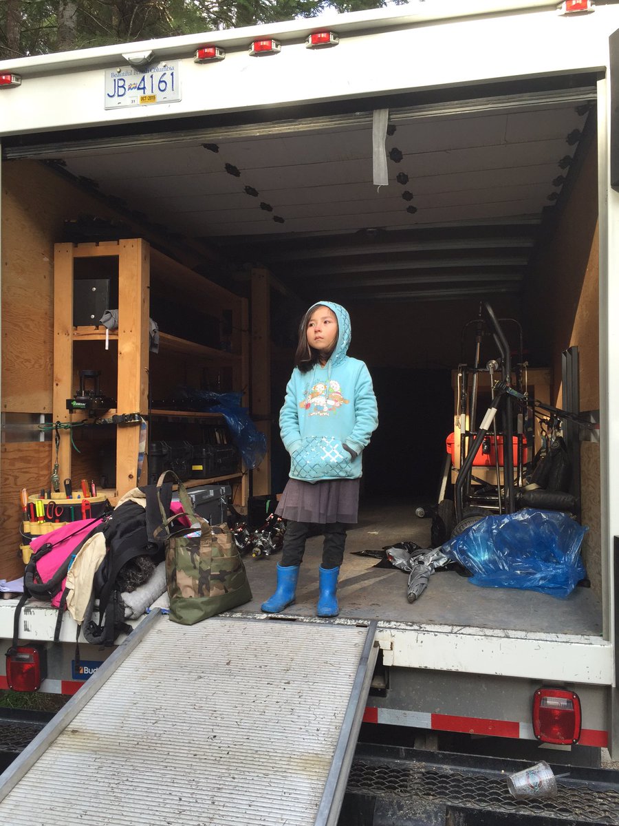 FaraPalmer's tweet photo. Life is breaking in our babies for experience in film and stage ππ
@SisterClan youngest here, jayjay. #coyotescience https://t.co/AdBuEPptHy