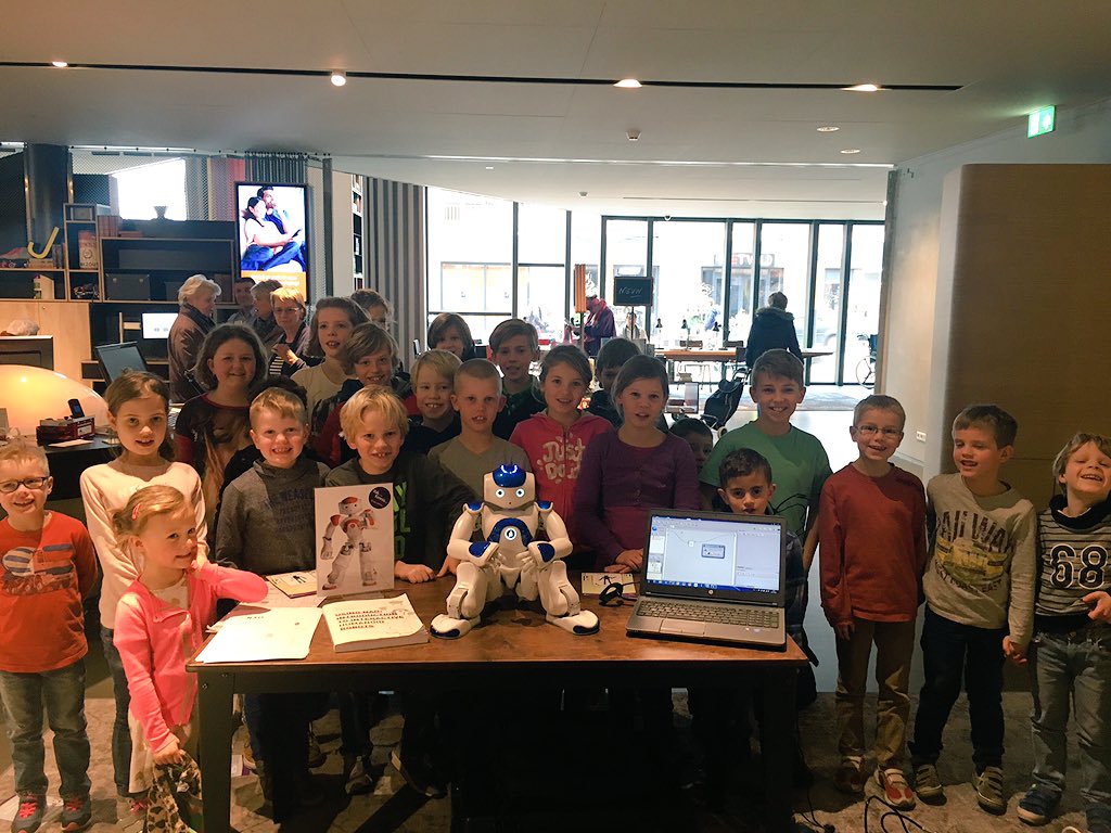 CharliePTH ()° .°) tweet media