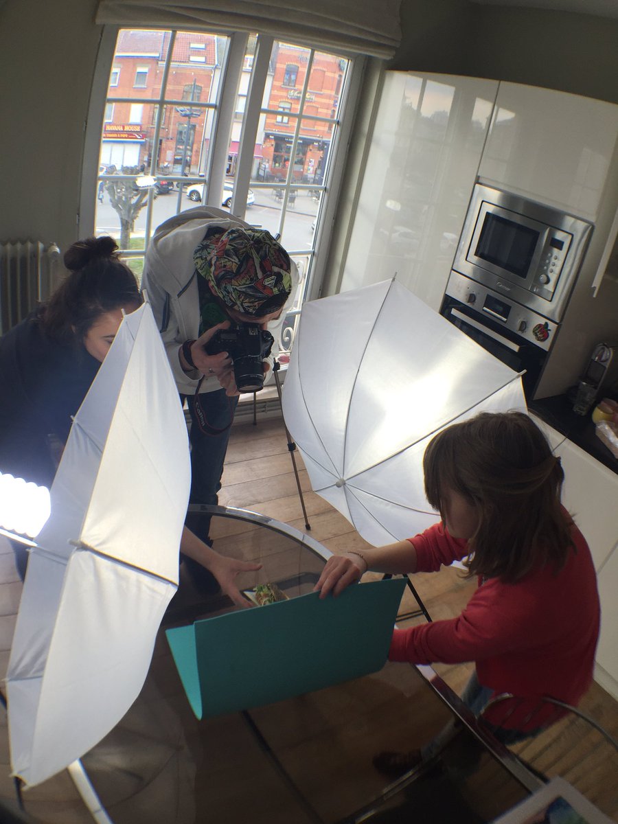 _doeat's tweet photo. Shooting day ! #Thibault #avecl #doeatetsesstagiaires https://t.co/WzYneD2JPs