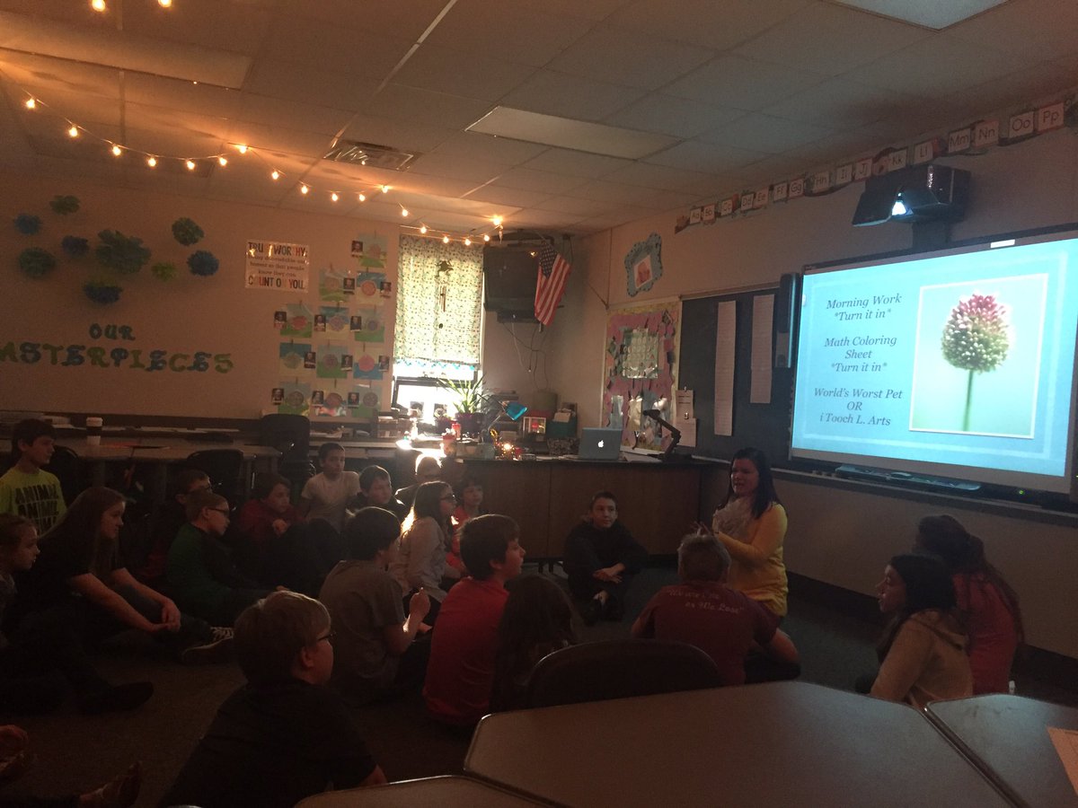 WYECCPrincipal's tweet photo. Miss Leitner introduces a new math app for her kiddos! Then it's time to explore the Sumdog math app! #BHMSROCKS https://t.co/MzI0niWaoq