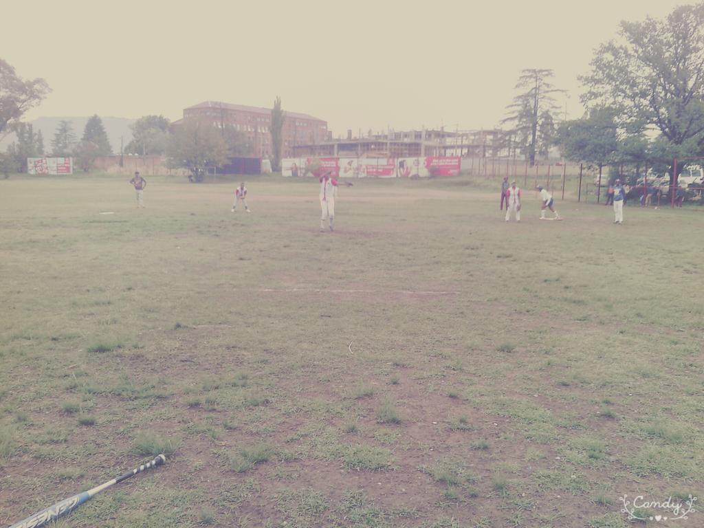 Mal_sunshine's tweet photo. #SOFTBALL  yah #BOLESWA INTERVARSITY GAMES https://t.co/zdZJEubawo