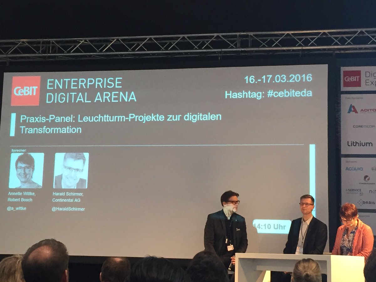 Now Bosch and Continental on stage at #cebiteda about their experience about social and digital exp.