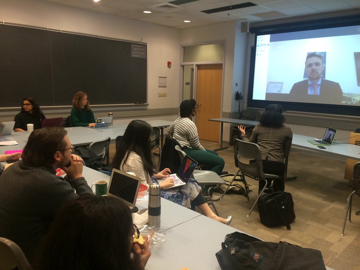 IEDPers live chatting with <a href="/michaelschaadt/">michael schaadt</a> from <a href="/UnitedNationsJO/">UN Jordan 🇯🇴</a>  about #Syria <a href="/IEDP_PennGSE/">Intl Ed Dev @PennGSE</a>