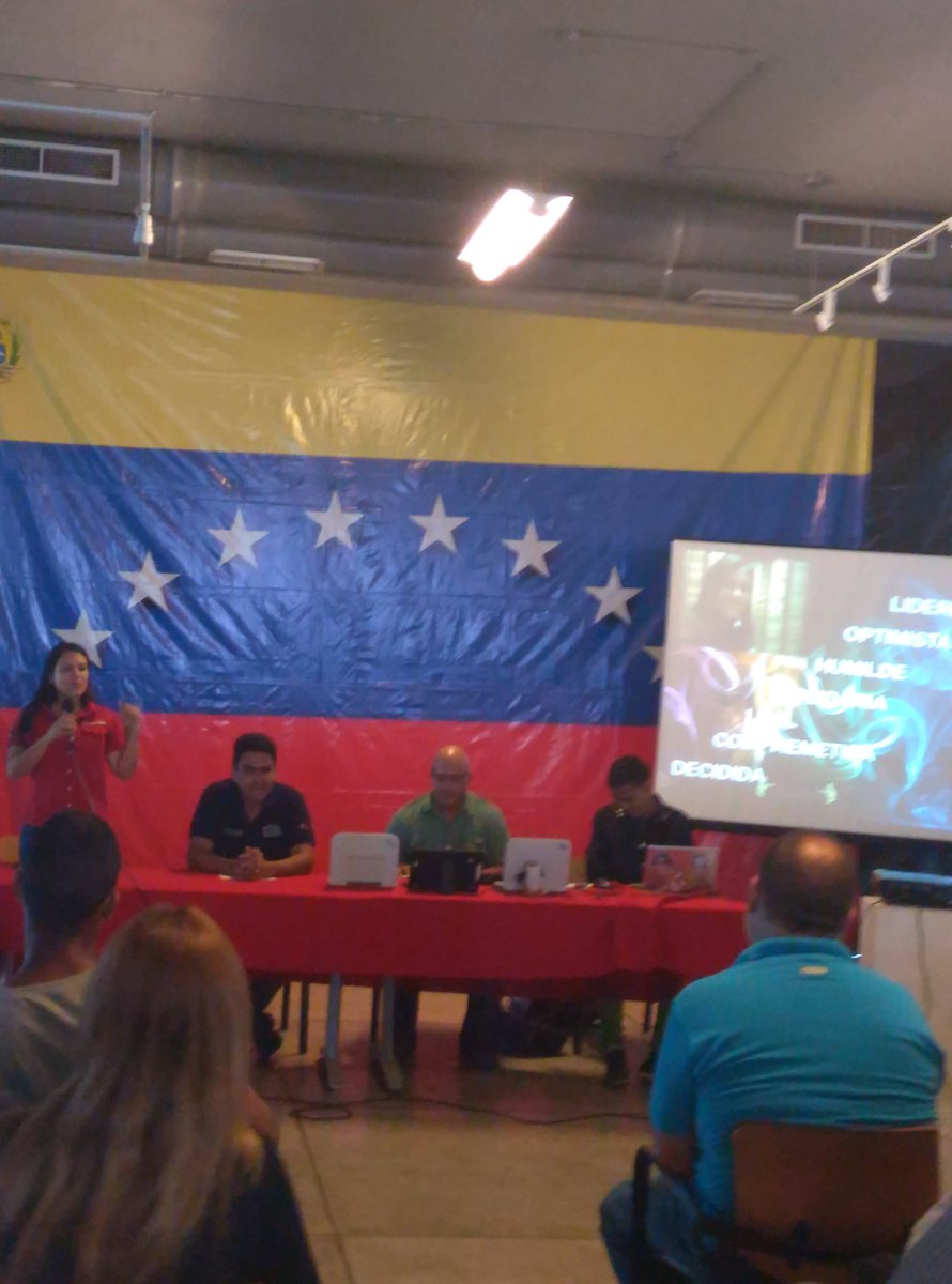 dctimonagas's tweet photo. Palabras a cargo de nuestra Dir. Iramar Andarcia en la actividad 2do día canaima con la tribu pro-cai @GobMonagas_ https://t.co/0i9MnPy4lx