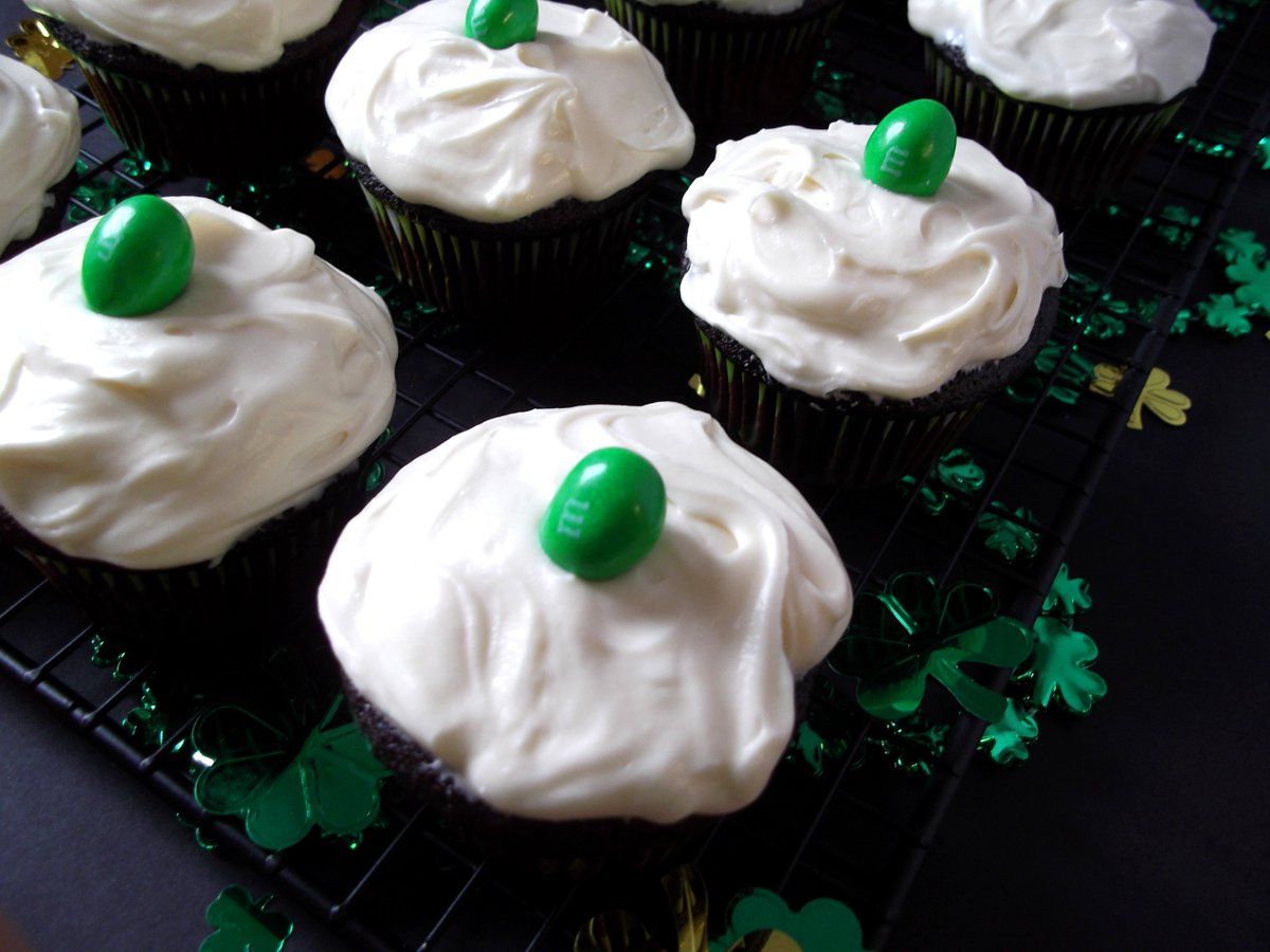 IOP_Blog's tweet image. A treat for St. Pattys Day! Chocolate Guinness Cupcakes with Baileys Salted Caramel Frosting itsourpleasure.ca/?p=696