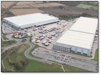 currysplc's tweet photo. Today we're showing investors our new Services strategy in our fantastic (huge!) combined facility, Newark https://t.co/LRmexlr33w