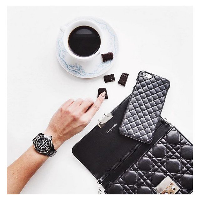 the_casefactory's tweet photo. Classy Coffee breaks with @LydiaEmillen <3 https://t.co/UUKbV40MiM