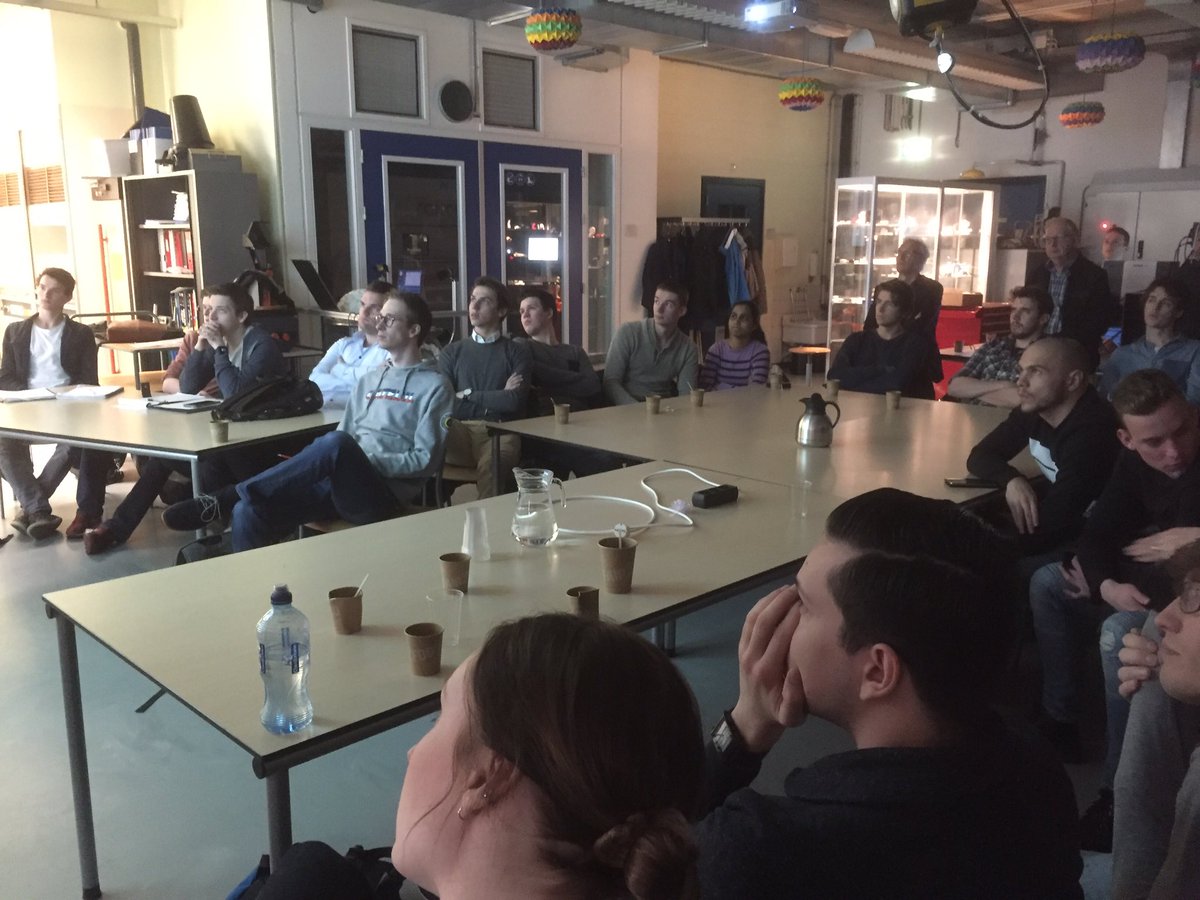 OBJEXLAB's tweet photo. #project #pitch by @MeNieb @Fontys @OBJEXLAB #minor #fitpw3dp #flexgrip https://t.co/Bwg6XNfrRy