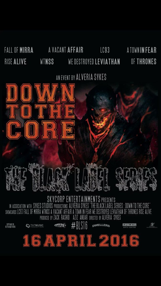 fallofmirra's tweet photo. Will play some new songs for you guys...... See you guys in 1 month. #finally https://t.co/OwUpnNuyvo