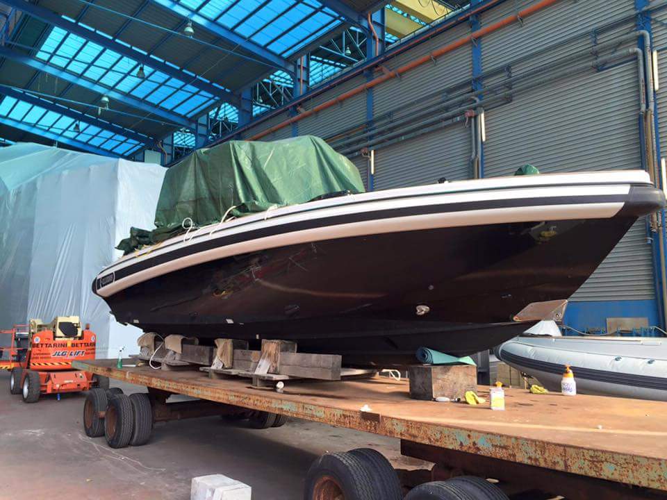 WildGroup's tweet photo. We also #wrapped #MYIllusion's #tender in black gloss effect #vinyl, and finished with a layer of #ToughGuard https://t.co/rCBYdmIAjt