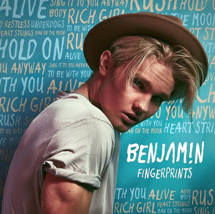 niclasbenjamin's tweet photo. My first album "FINGERPRINTS" will be out 15th April

Mi primer disco "FINGERPRINTS" a la venta el 15 de Abril!

RT! https://t.co/t66ypZPTRH