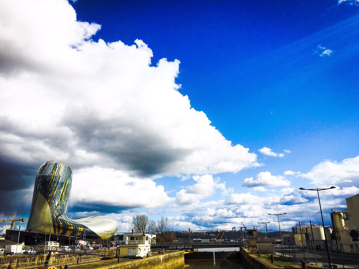 MalixDgl's tweet photo. @dailyp @janecannon320 #dpCLOUDS #amateurphotographer #France https://t.co/XK75ewpszr