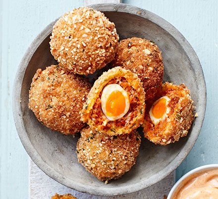 bbcgoodfood's tweet image. Get cracking with these 39 egg-cellent recipes... bbcgoodfood.com/recipes/collec…