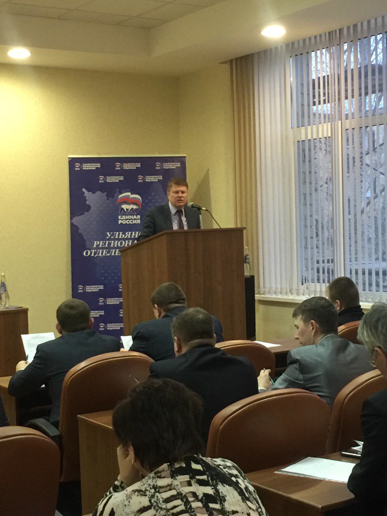 И.Тихонов докладывает о проведении ПГ и дебатов