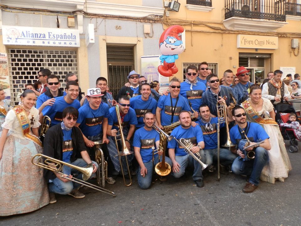 afros_s's tweet photo. Subimos unas fotos de "highlights" de años anteriores... ANEM A VOLAR  😎🤘🏼🎺 https://t.co/BQp2z1dBkG