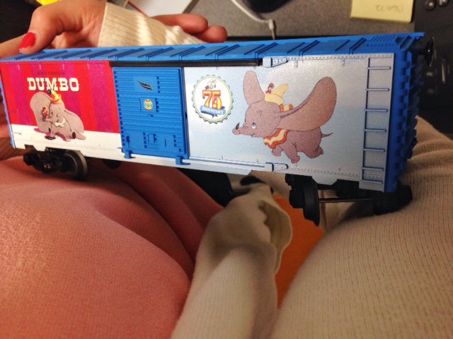 Lionel_Trains's tweet photo. #IHeldBackTearsWhen this new #Dumbo boxcar was placed in my arms for the first time
#InstantConnection #Disney https://t.co/C2mXKGZ48x