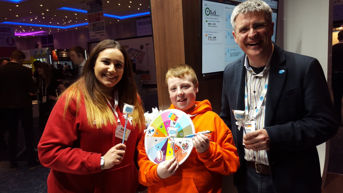 PeterWebsterUk's tweet photo. Having a great time with Natalie and Jacob from @LikeClockWork2 #RWL16 #SalesforceforRetail https://t.co/dHabaI4lvl