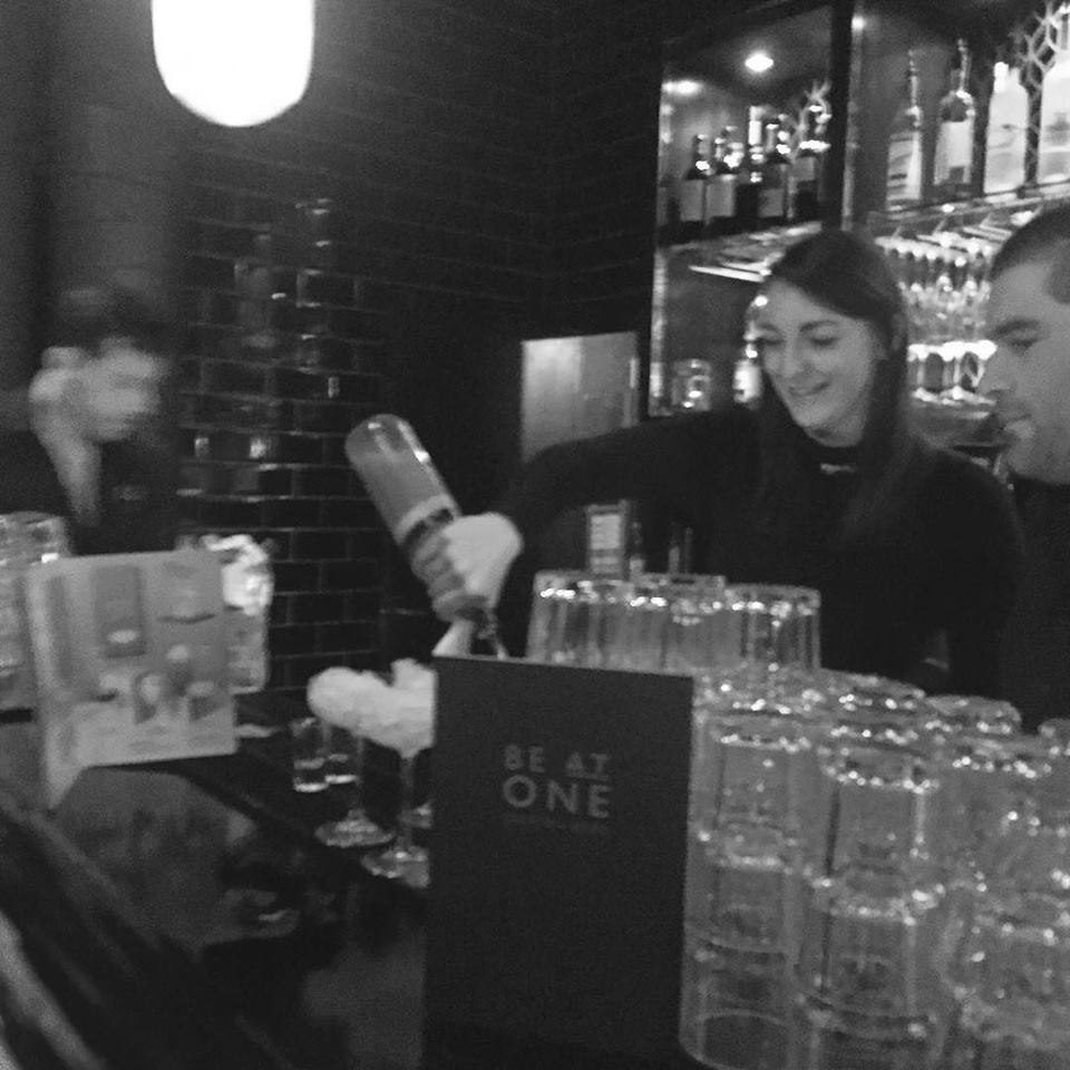 dboydwaters's tweet image. Thanks @RDGbestbars for letting me make my own #pornstarmartini last night!