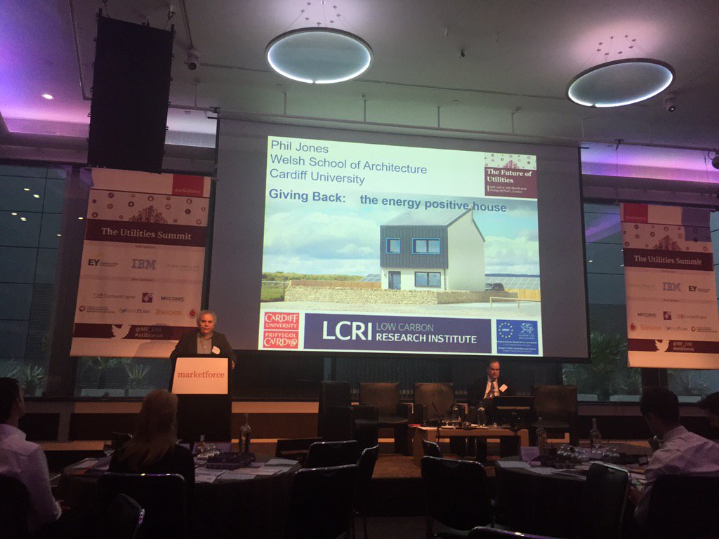 FutureofUtils's tweet photo. The future of #housebuilding in the #uk? #green @cardiffuni @EY_UK_Energy Future of #utilities16 https://t.co/S7wG7dvnWb