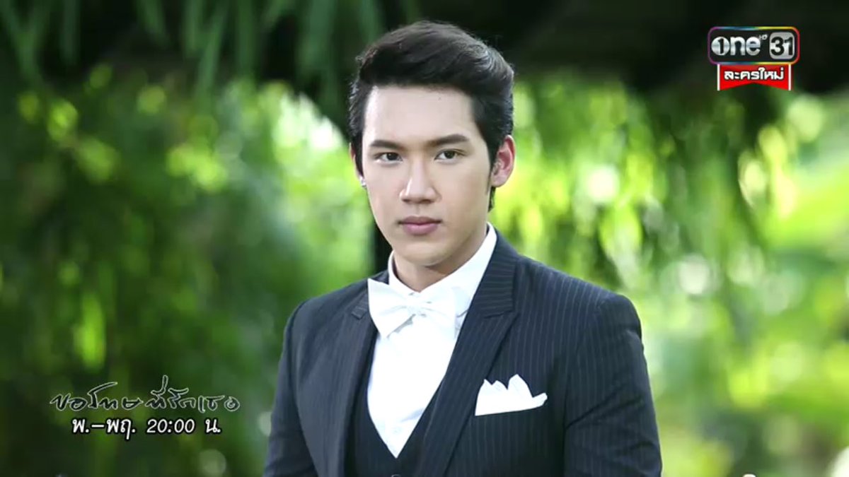 ทำไมรู้สึกคุ้นชินกับสายตาแบบนี้ 😂😂 นี่มันแกงส้มมองพี่นางฟ้าชัดๆ 555 #ขอโทษที่รักเธอ