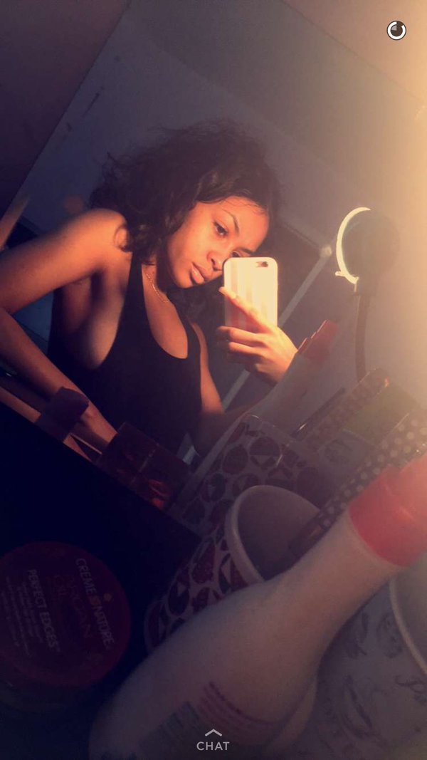 sluttyassnay's tweet photo. when u look good enough to eat> https://t.co/g70PDQ0SHA