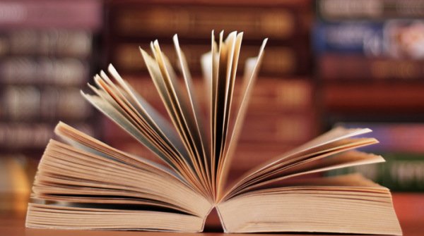 wireditalia's tweet photo. 10 motivi per cui le biblioteche pubbliche sono ancora importanti https://t.co/9nEVccdVu2 https://t.co/SOUxFgDgAE