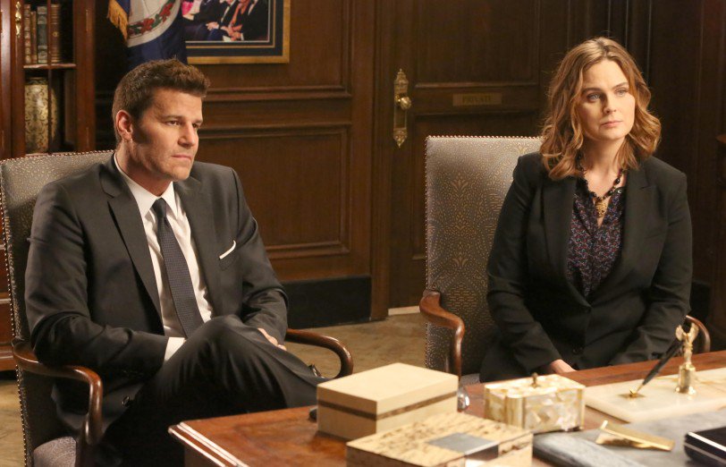 TVGuideMagazine's tweet photo. Everything you need to know about #Bones' second half https://t.co/NkG2BkeeL9 https://t.co/j4obLuK1yy