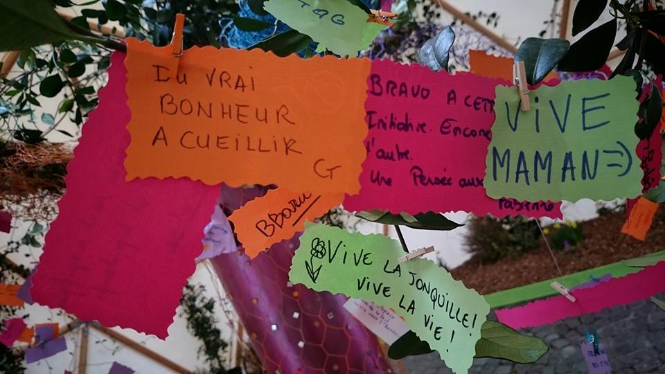 institut_curie's tweet photo. RDV au Panthéon Paris5 pour faire fleurir l'espoir contre le cancer !
#unejonquillepourcurie https://t.co/Jfc2vlxk27 https://t.co/OziN0byyri