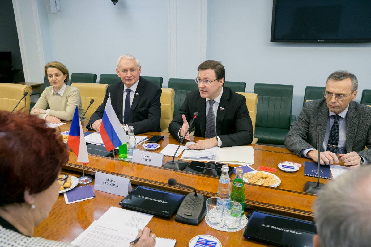 SovFedInfo's tweet photo. @D_Azaroff: Парламентарии России и Чехии могут способствовать развитию региональных связей

https://t.co/9JjOn4oF19 https://t.co/2FAlRFHwN7