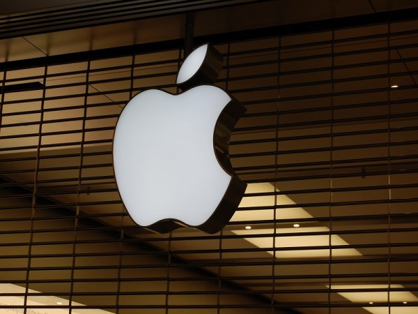 ipugtv's tweet photo. techtimes: New iPhone and iPad expected to be announced by Apple on 21 March https://t.co/64ut4tIhcJ https://t.co/ViVBSANBtp