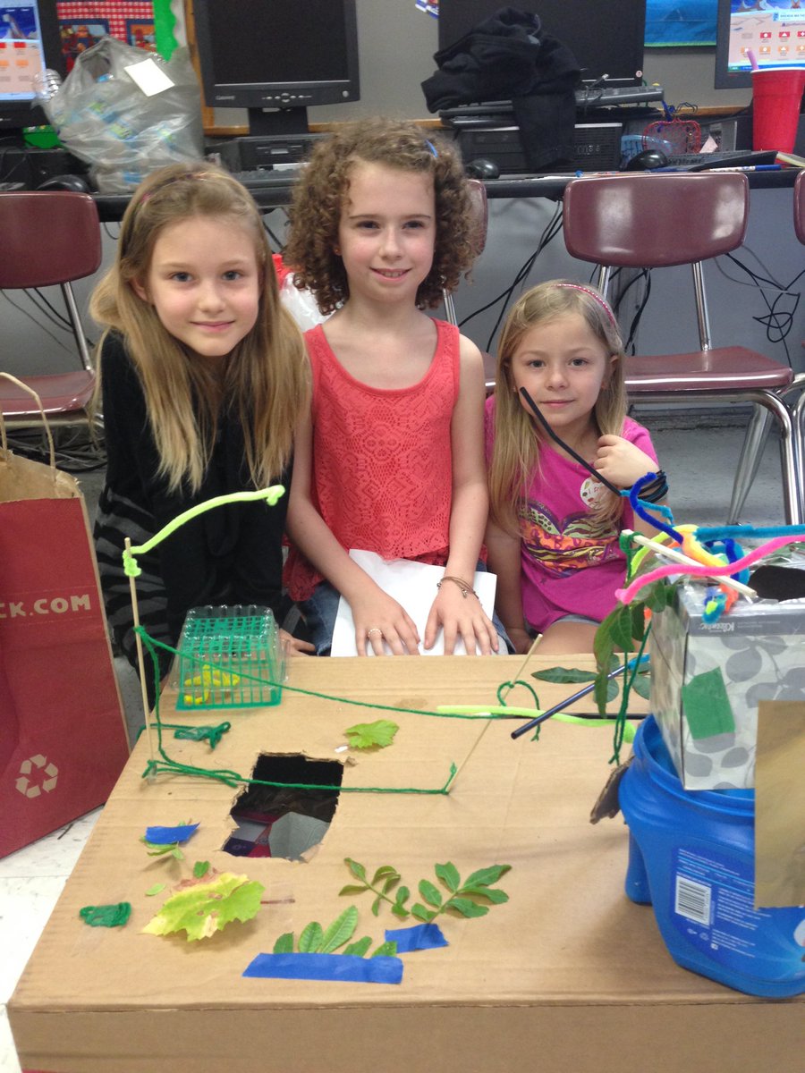 LaherrerLaura's tweet photo. STEM action at Coronado Beach ES!  Creativity everywhere! #vcsscience https://t.co/HO6NznekfX
