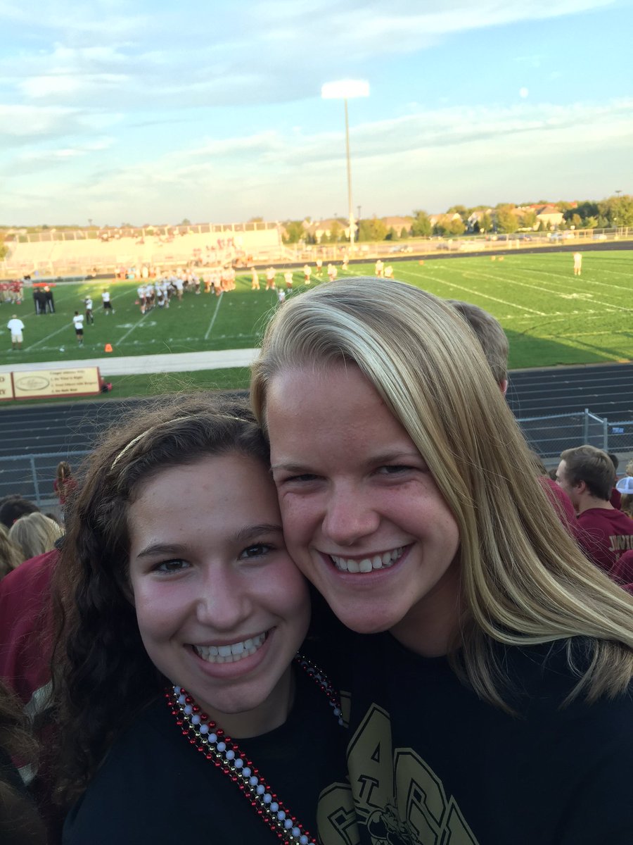 josiesaufferer's tweet photo. Marta Barta!!! Have an amazing birthday, love you so so so much💗💗😛🏃🙂❤️😍 @rachelbarta16 https://t.co/3eM4yXBwFC