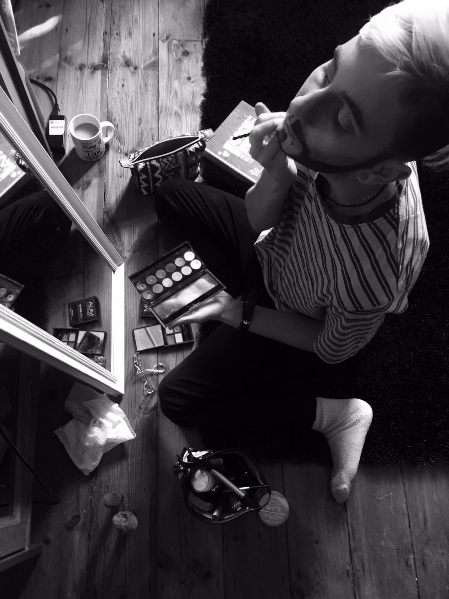 cl3oannc's tweet photo. Shots today with Benjamin Butch 👀✨🖥 https://t.co/8cEWCCR3zV