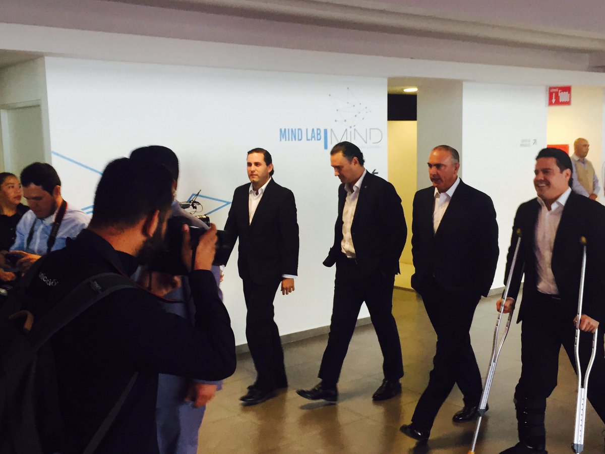 Campo superó ingresos del petróleo, turismo y remesas en 2015: Sagarpa - Cdrnr58UAAAFgVU