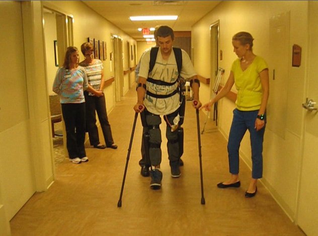 SpecialTree's tweet photo. Determined to walk after a #spinalcordinjury, Justin is inspiring us! Using @ReWalk_Robotics https://t.co/DL0SN9QIMY https://t.co/djccNjv0PB